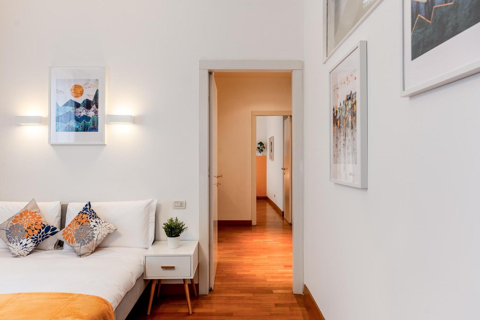 "Suite Elegance Brera" Милано Екстериор снимка