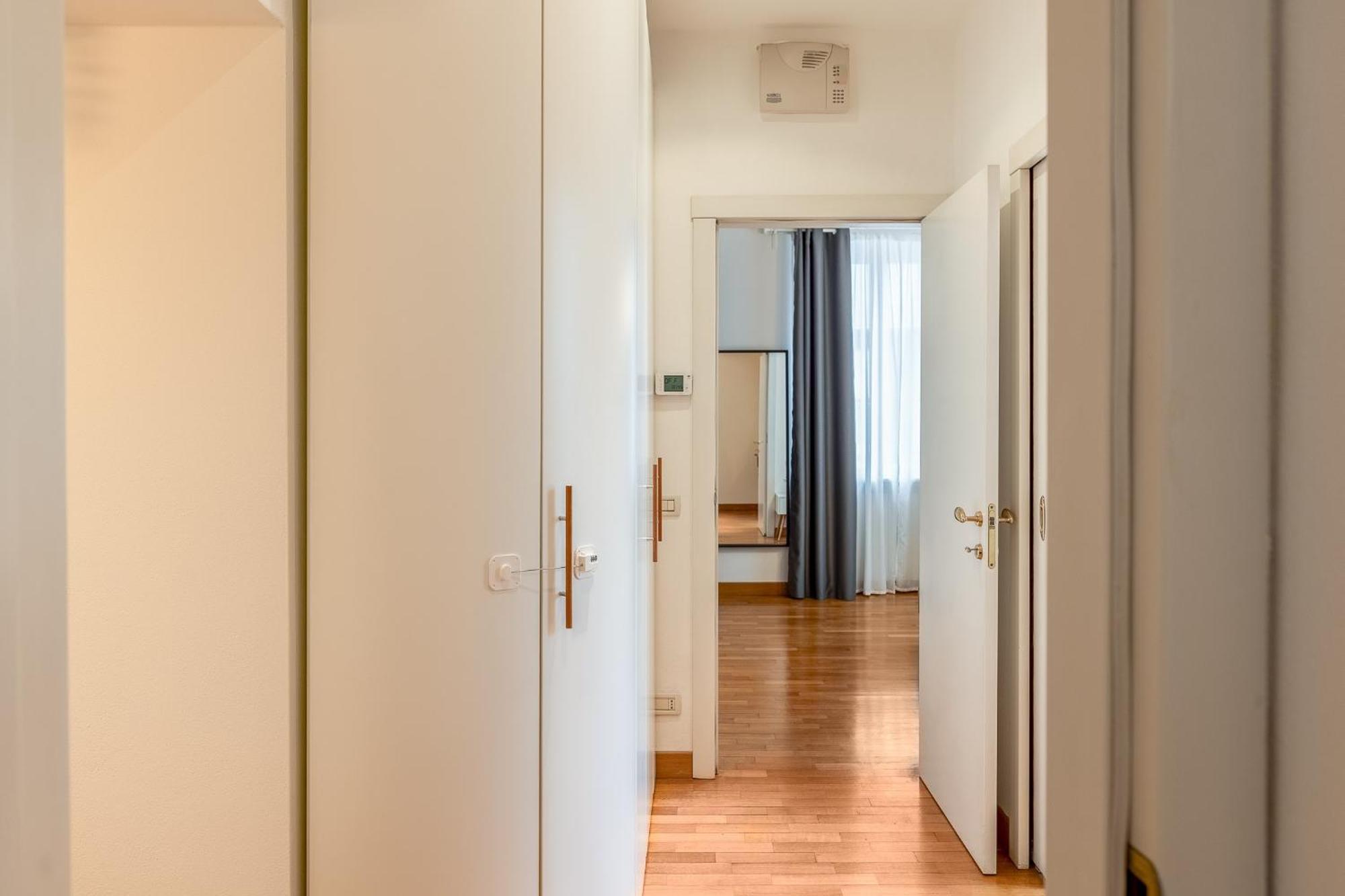 "Suite Elegance Brera" Милано Екстериор снимка