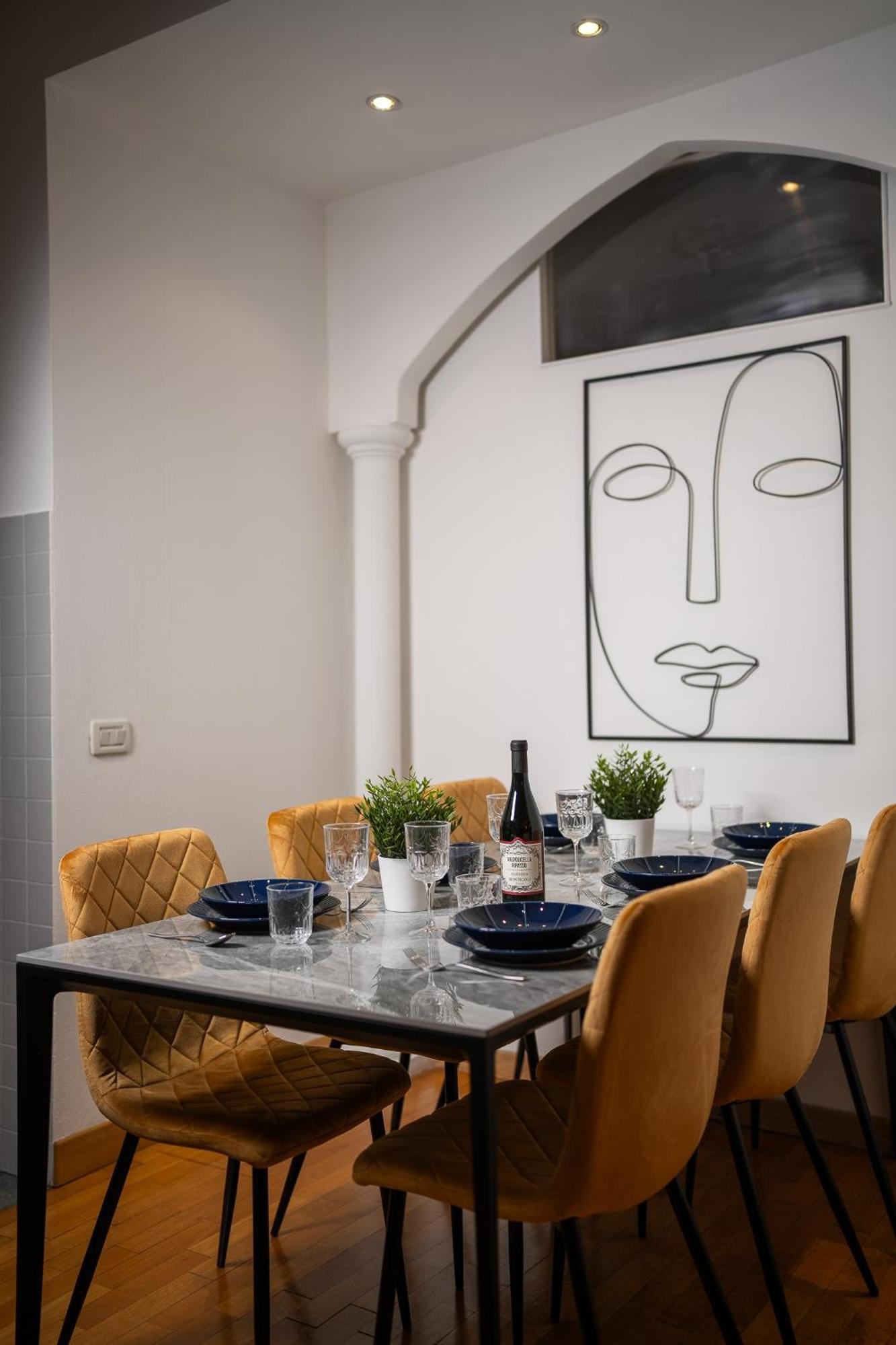 "Suite Elegance Brera" Милано Екстериор снимка