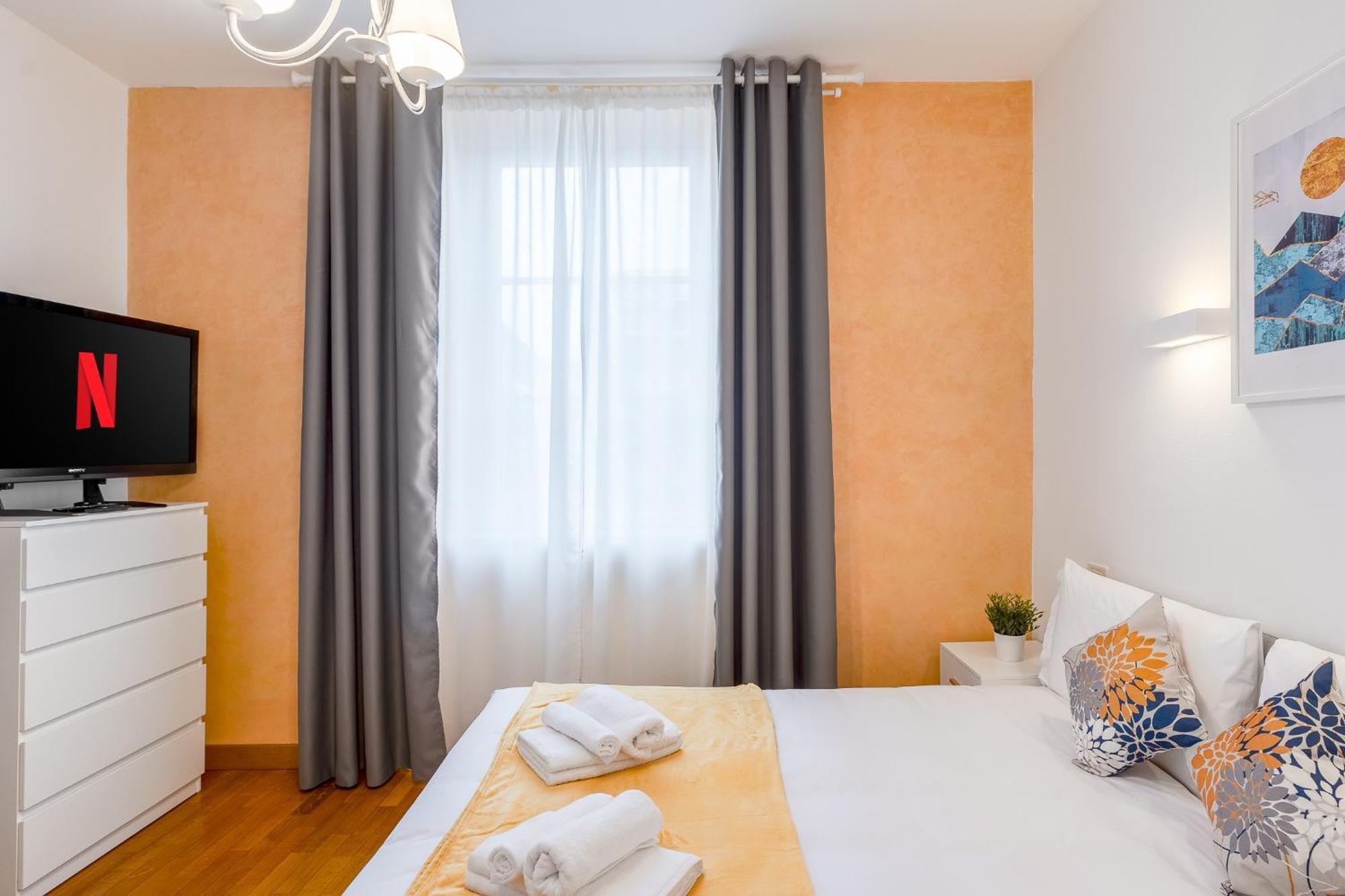 "Suite Elegance Brera" Милано Екстериор снимка