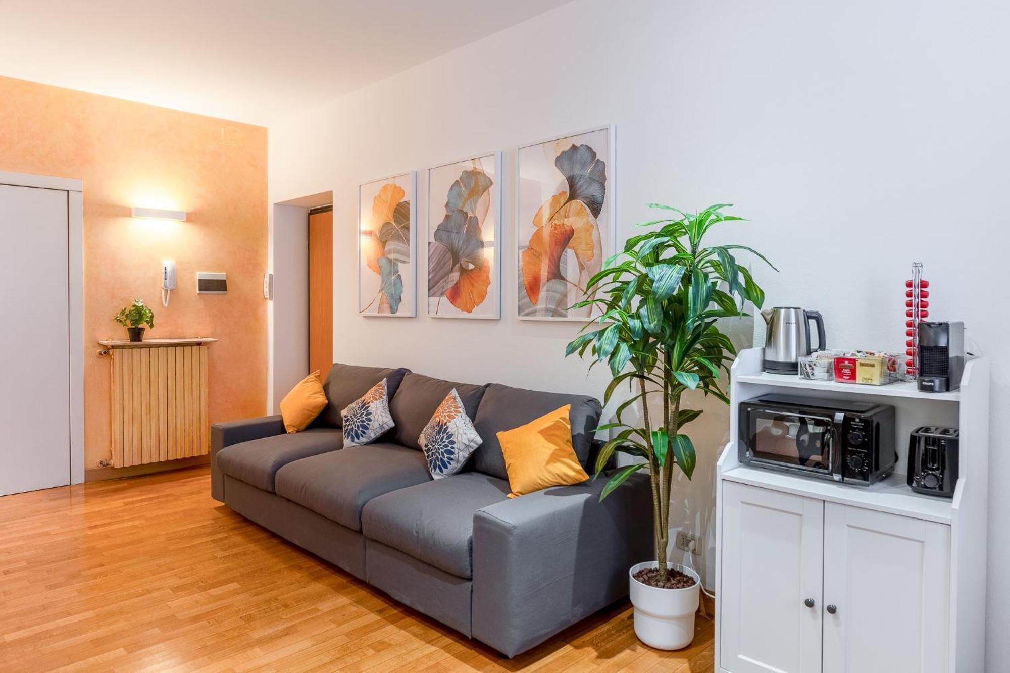 "Suite Elegance Brera" Милано Екстериор снимка